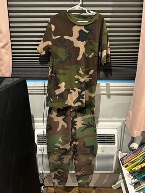 Ralph Lauren Kids Camo Sweatpants & T Set - matching jacket also listed!